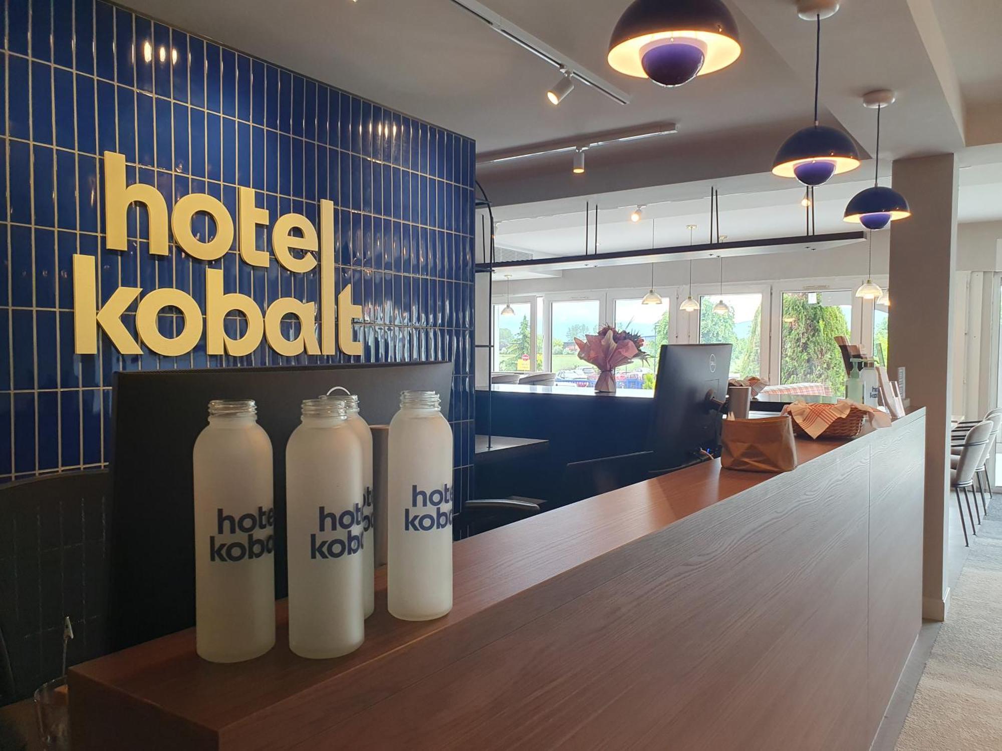 Best Western Kobalt Annecy Nord - Epagny Епані Мец-Тессі Екстер'єр фото