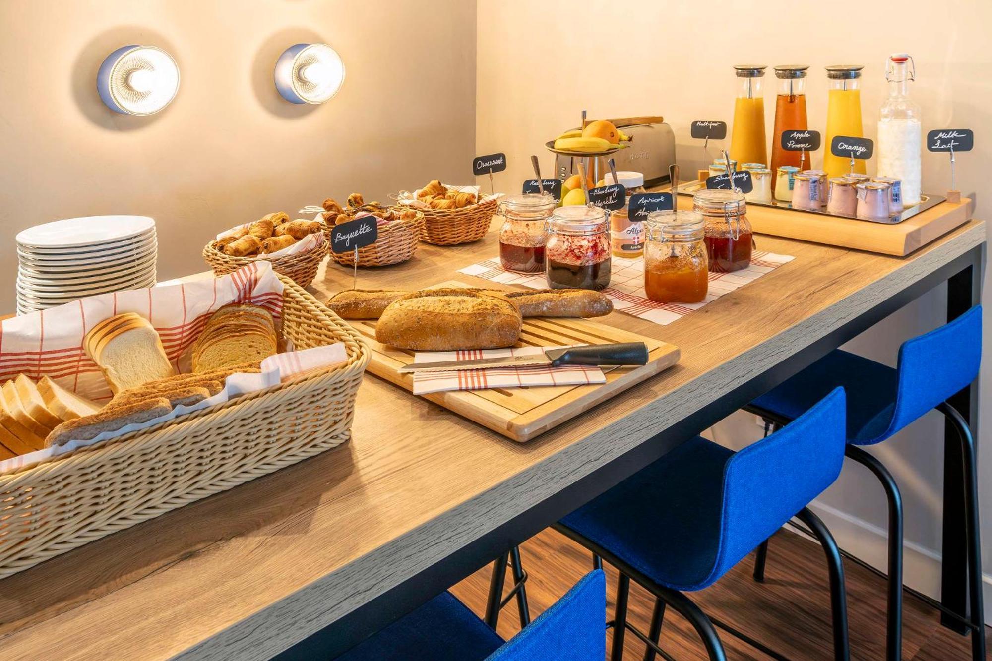 Best Western Kobalt Annecy Nord - Epagny Епані Мец-Тессі Екстер'єр фото